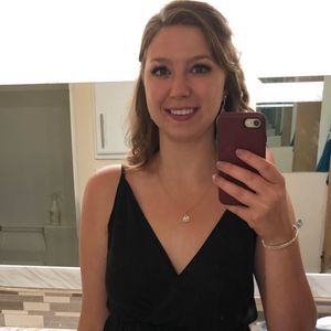 Meet your Posher, Sarah